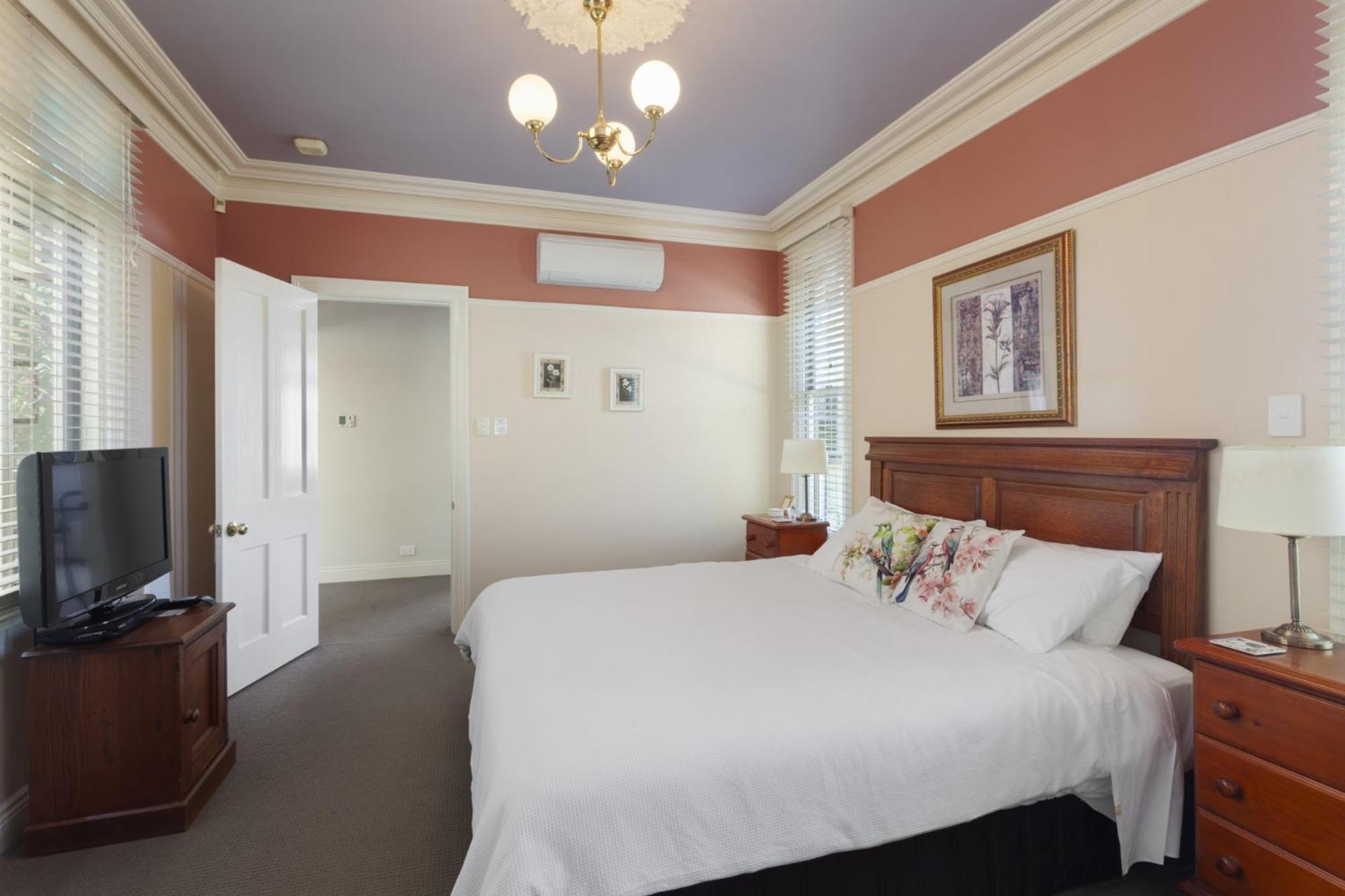 ليورا Bethany Manor B&B, Call Us For Cheapest Rates المظهر الخارجي الصورة